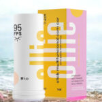 1a432b35-afce-4056-a3de-84fdddd0518f Protetor Solar em Bastão Ollie FPS 95 com cor e ácido hialurônico em embalagem stick para pele oleosa.